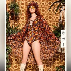 Hippie shake brown floral body suit